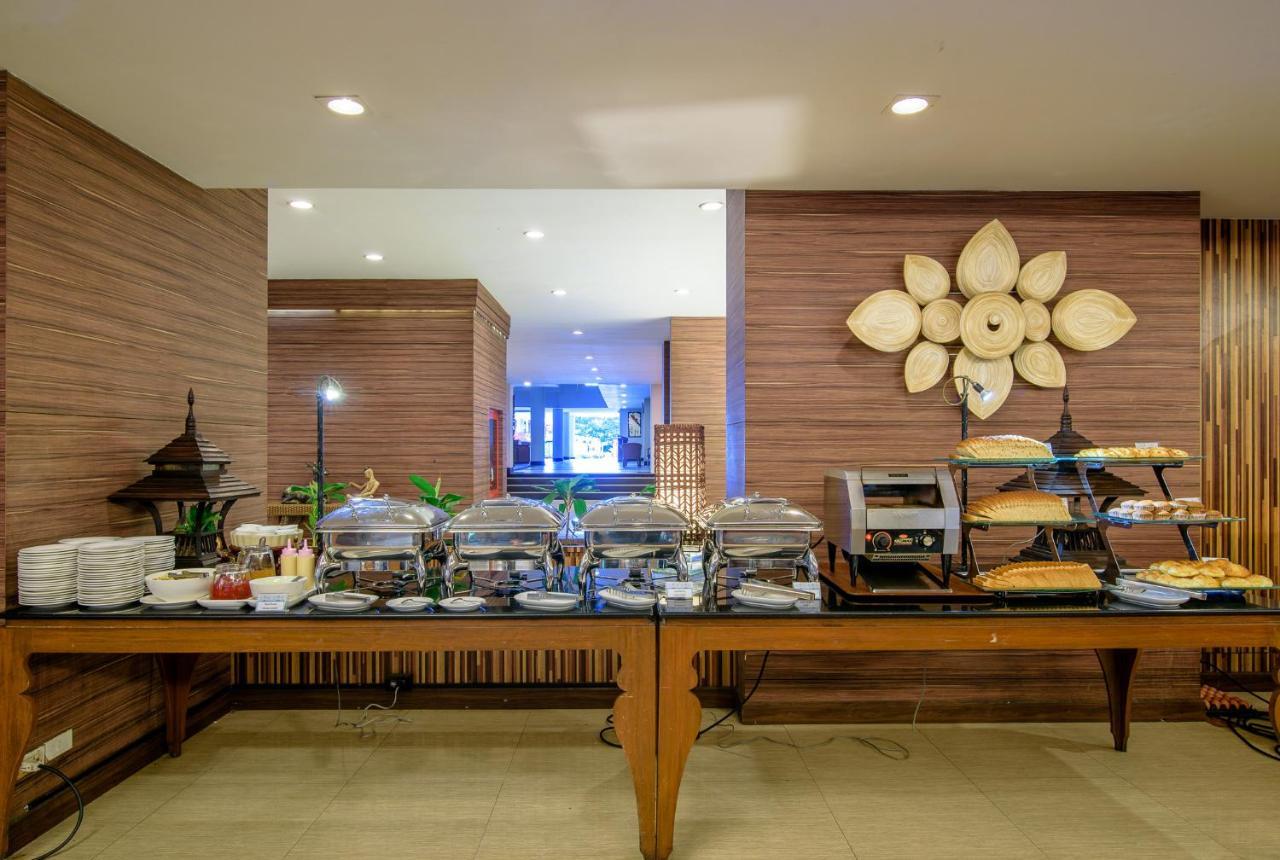 Golden Beach Cha-Am Hotel Bagian luar foto